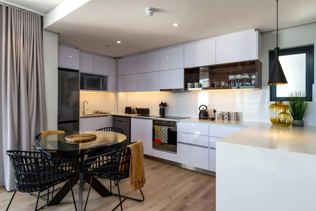 City View 1Br Bree Street, Loadshed-Free Cape Town 0*,  South Africa