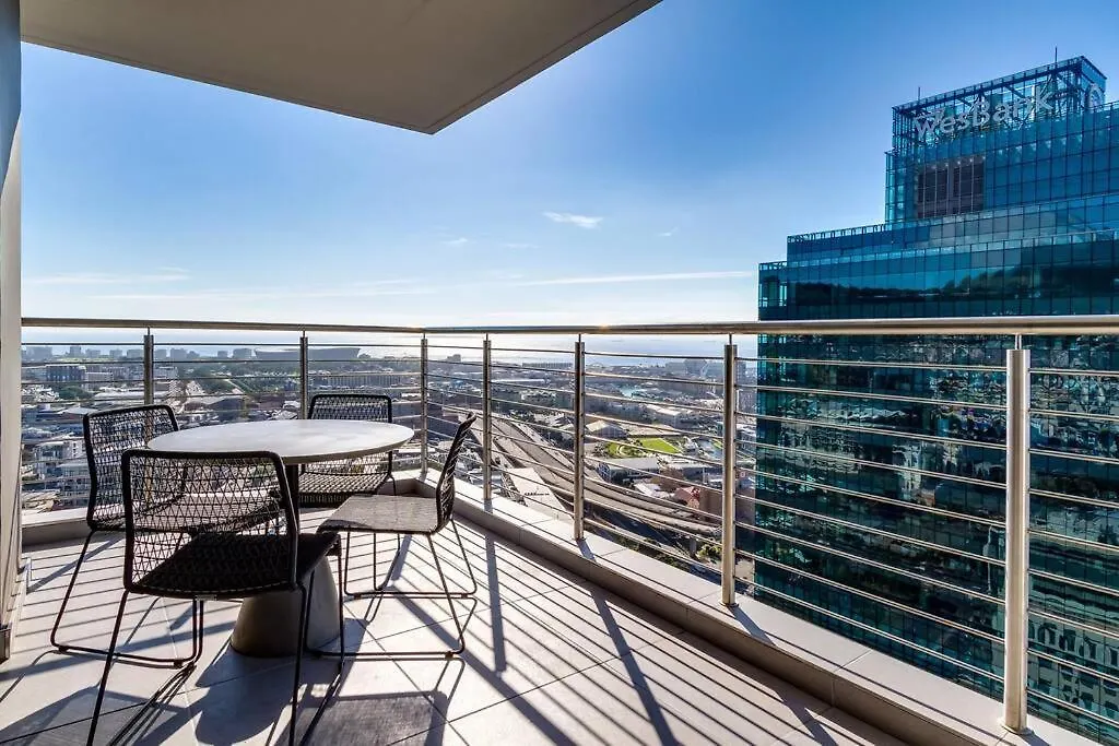 City View 1Br Bree Street, Loadshed-Free Cape Town Apartment